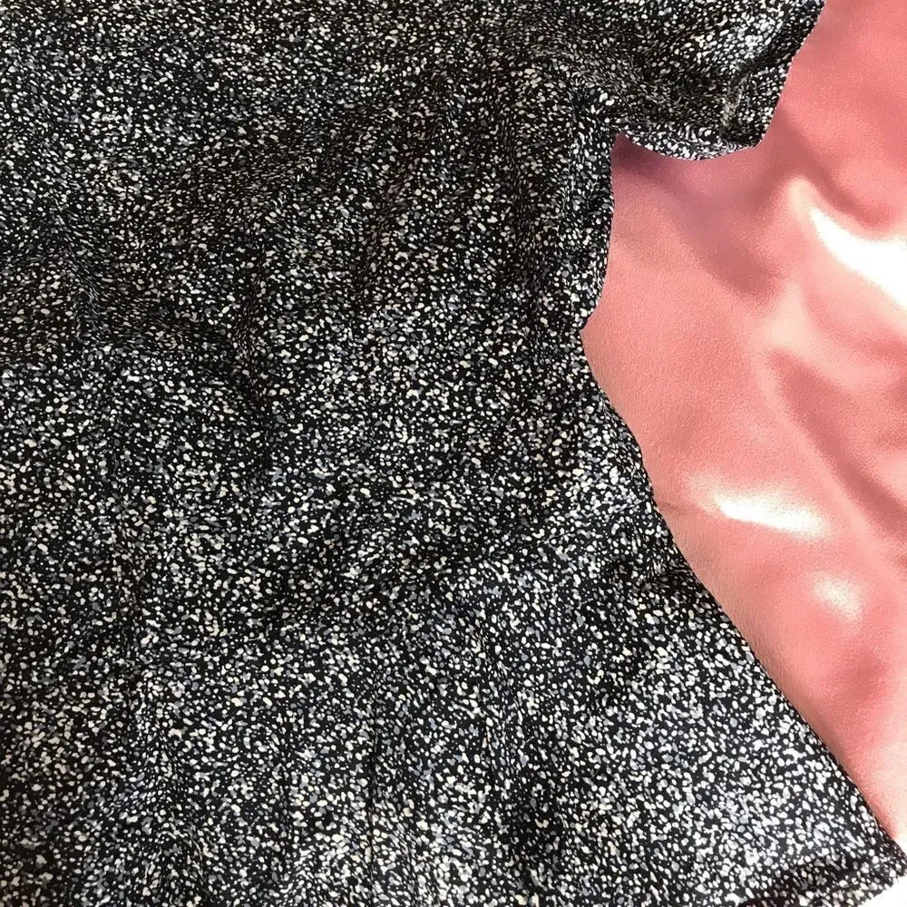 gap blue splatter peplum top - Picture 2 of 8